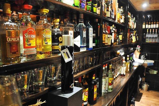 Henry's Bar